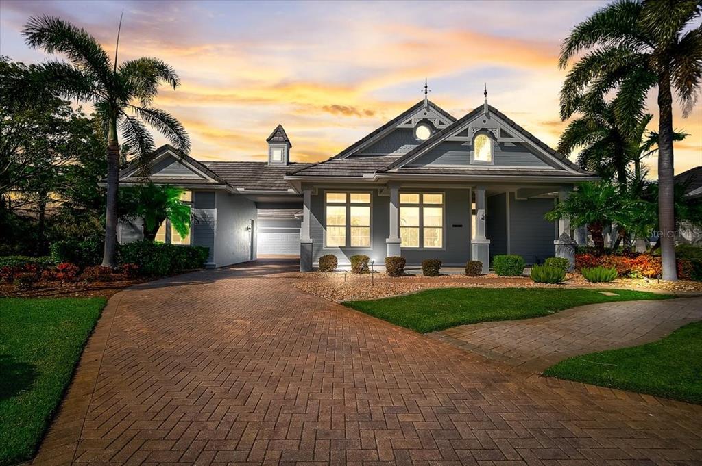 HARBOUR WALK - Residential