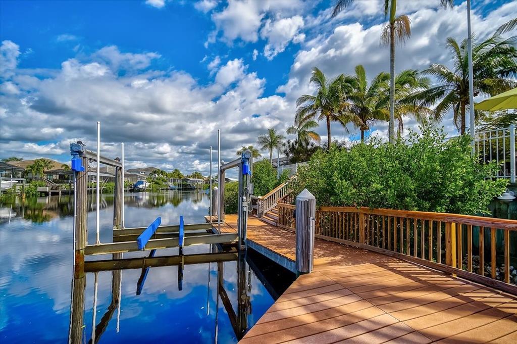 HARBOUR WALK - Residential