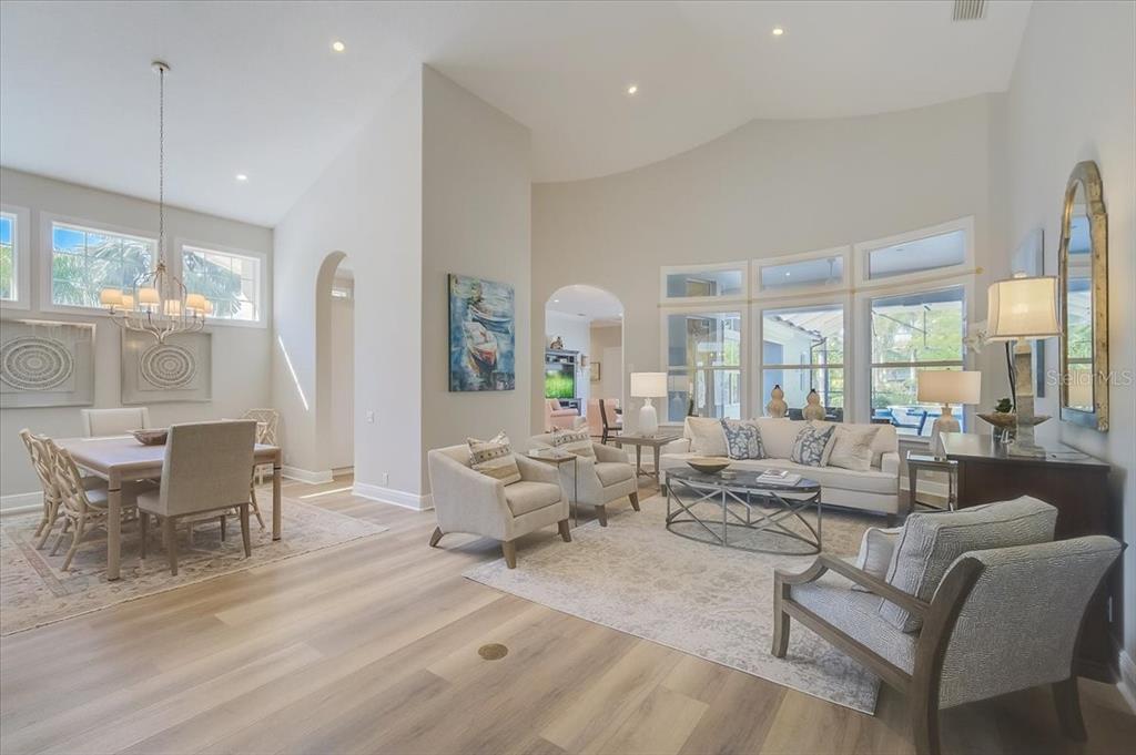 HARBOUR WALK - Residential