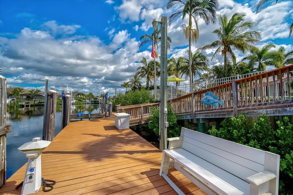 HARBOUR WALK - Residential