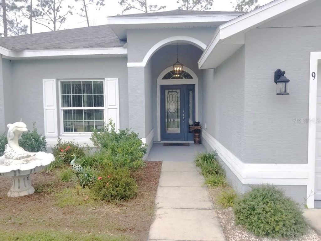 Photo of 9 Port Royal Drive, Palm Coast, FL 32164 (MLS # A4678949)