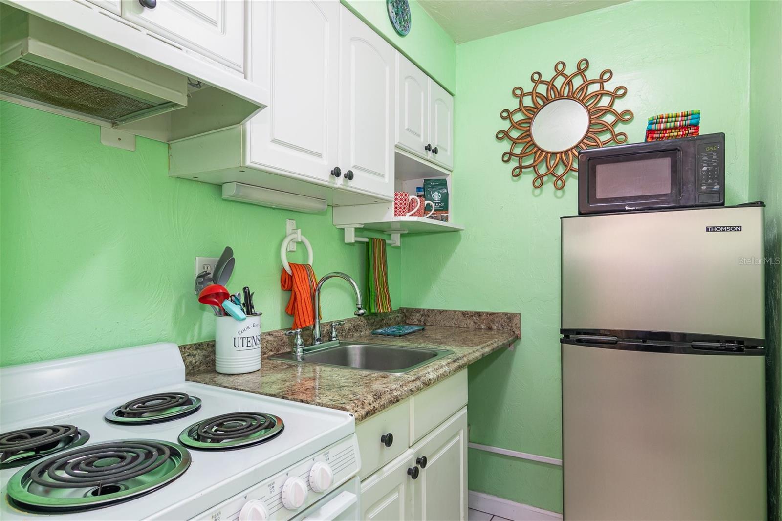 FOUNTAIN BEACH RESORT CONDO - Residential