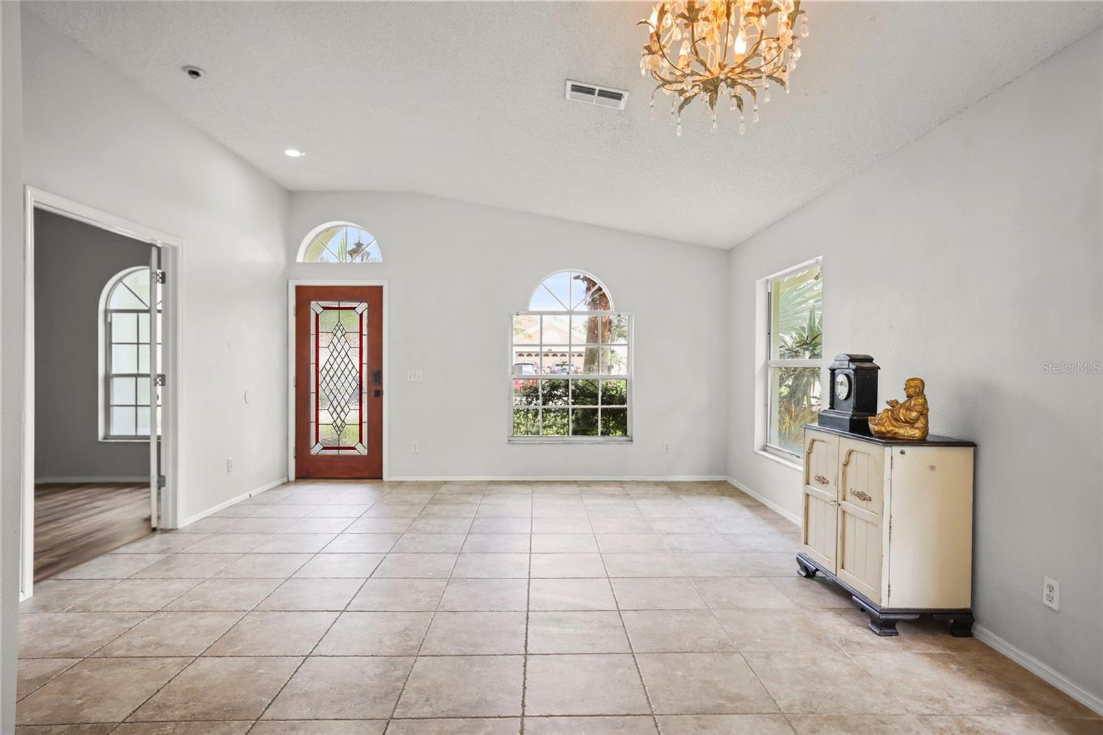 4948 RIDGEMOOR CIRCLE