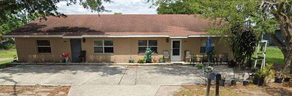 Photo of 4906 E Idlewild Avenue, Tampa, FL 33610 (MLS # TB8437499)