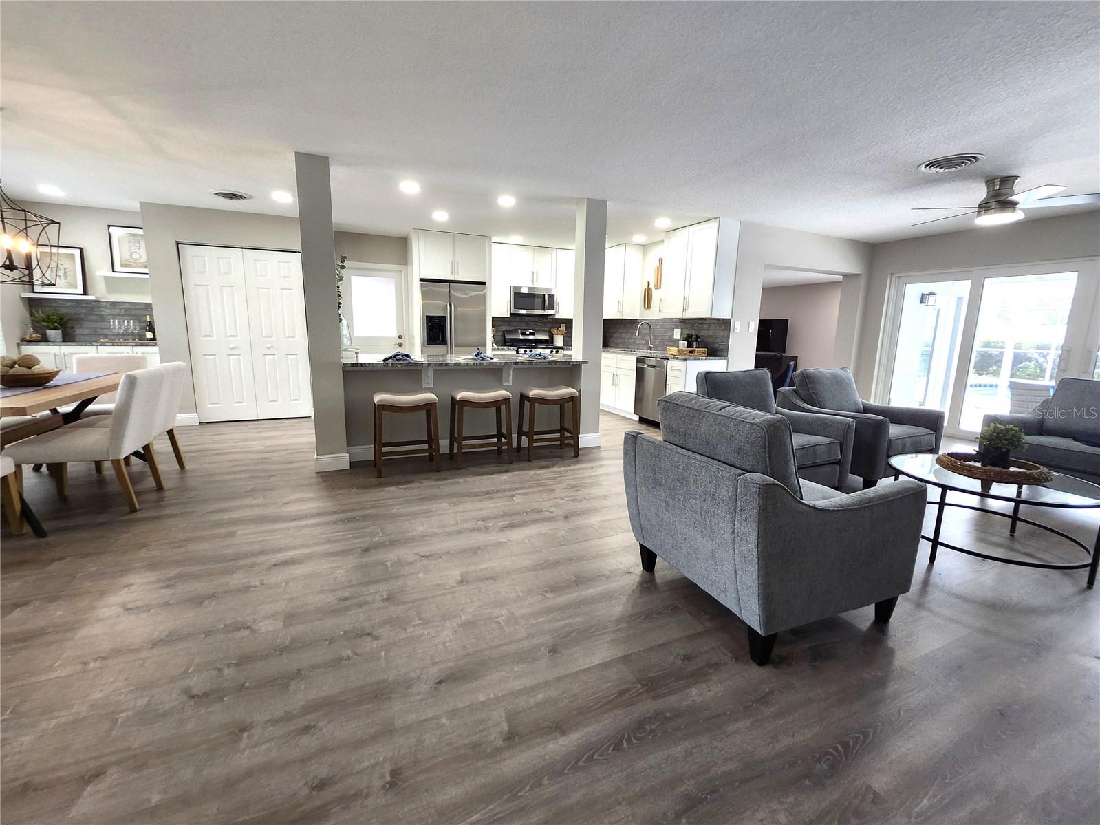 TEMPLE TERRACE ESTATES - Residential