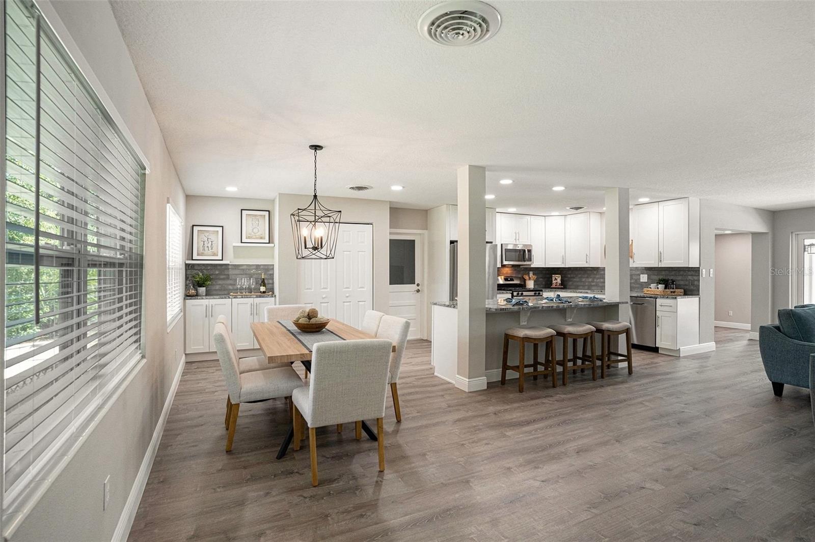 TEMPLE TERRACE ESTATES - Residential