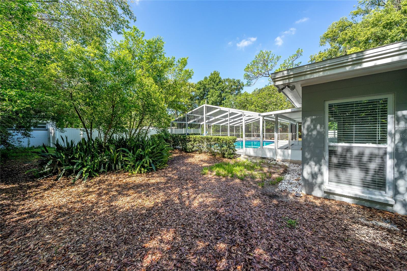 TEMPLE TERRACE ESTATES - Residential