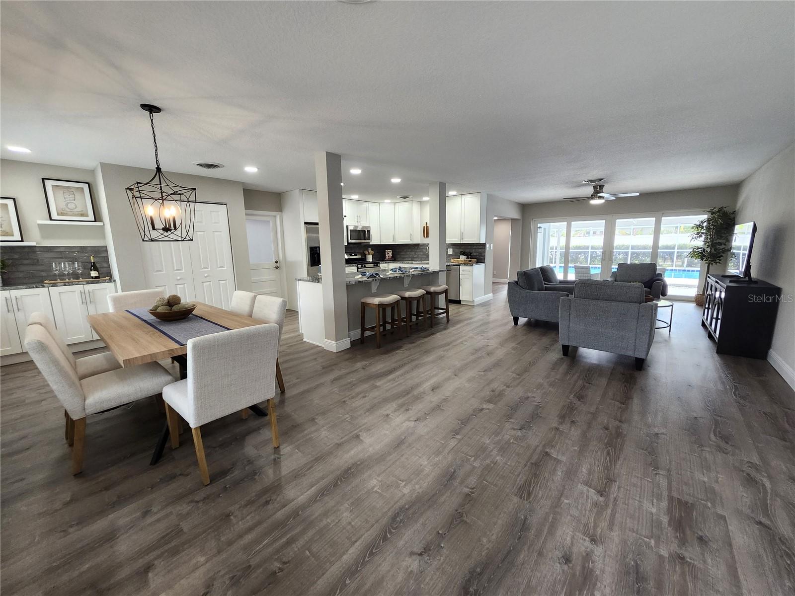 TEMPLE TERRACE ESTATES - Residential