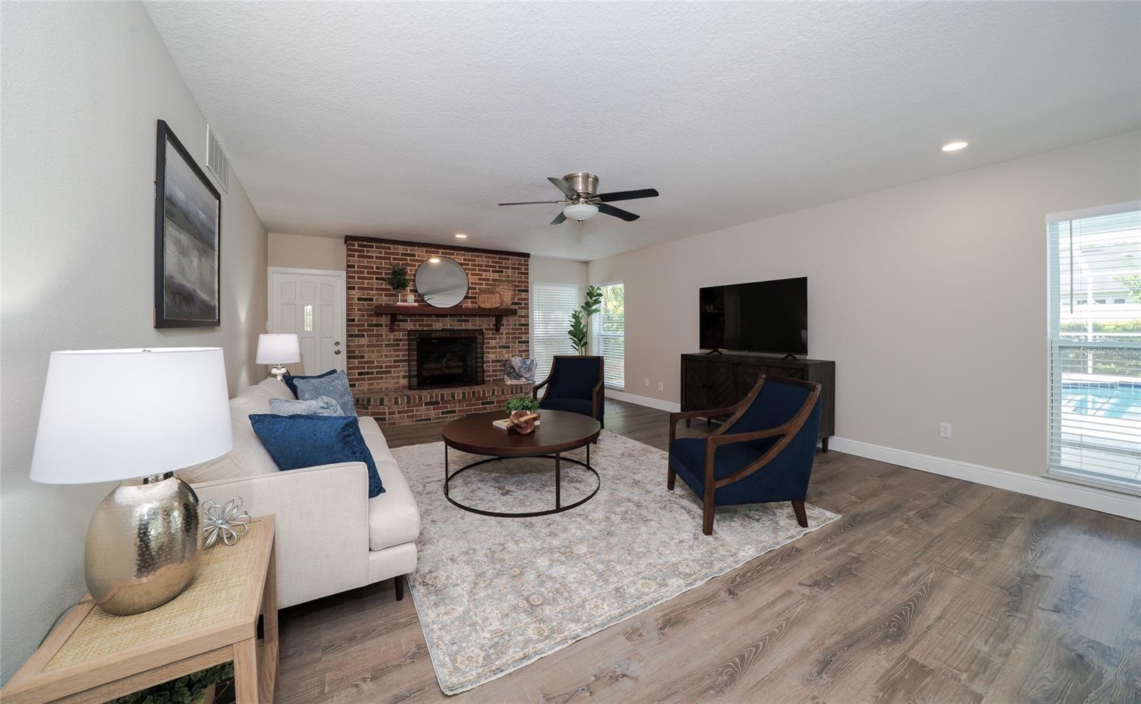 415 MISSION HILLS AVENUE