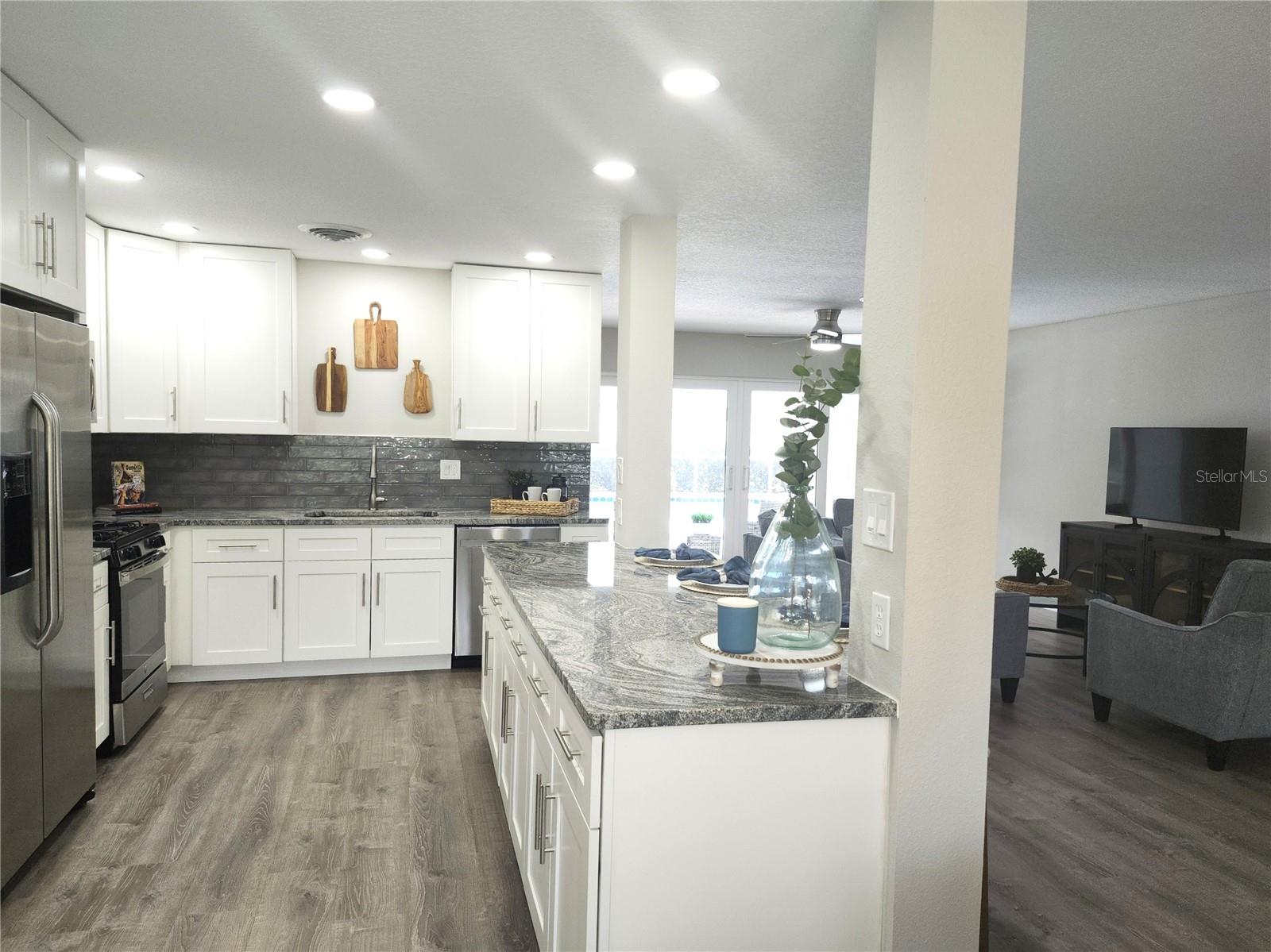 TEMPLE TERRACE ESTATES - Residential