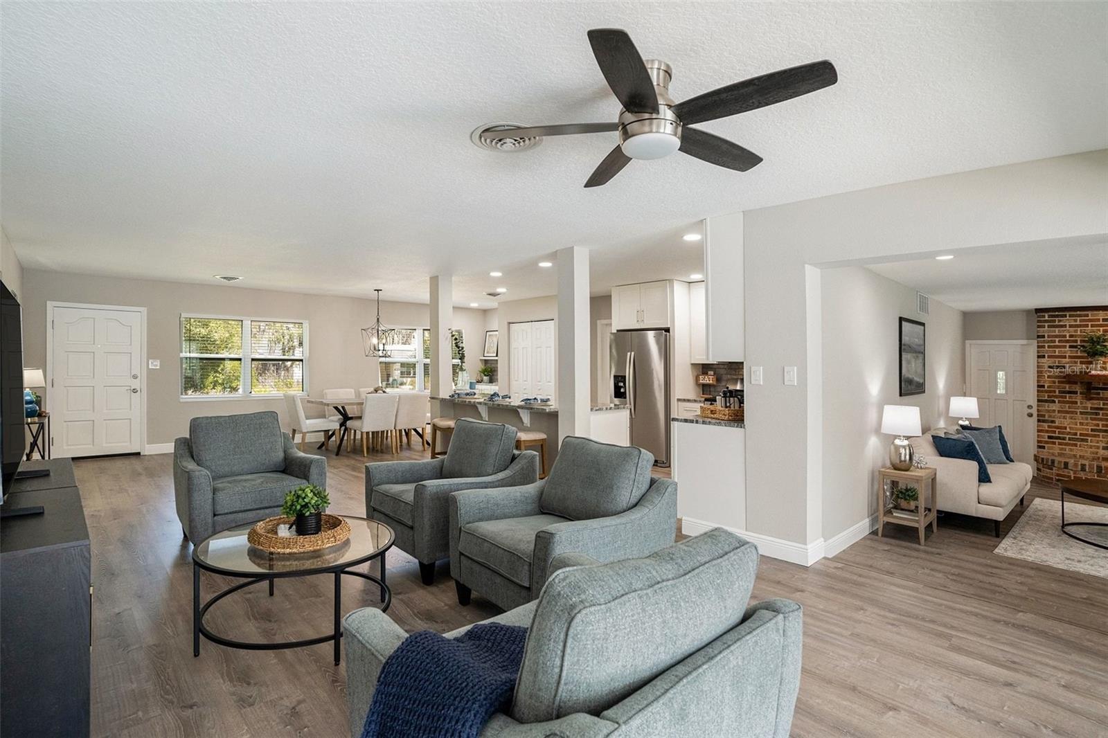 TEMPLE TERRACE ESTATES - Residential