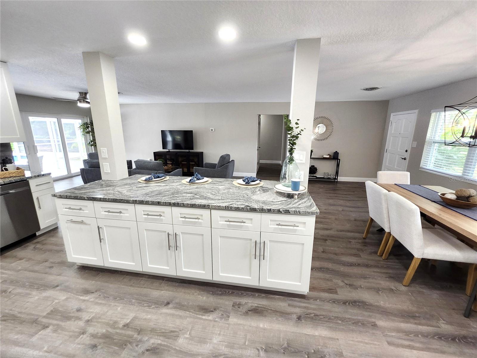 TEMPLE TERRACE ESTATES - Residential