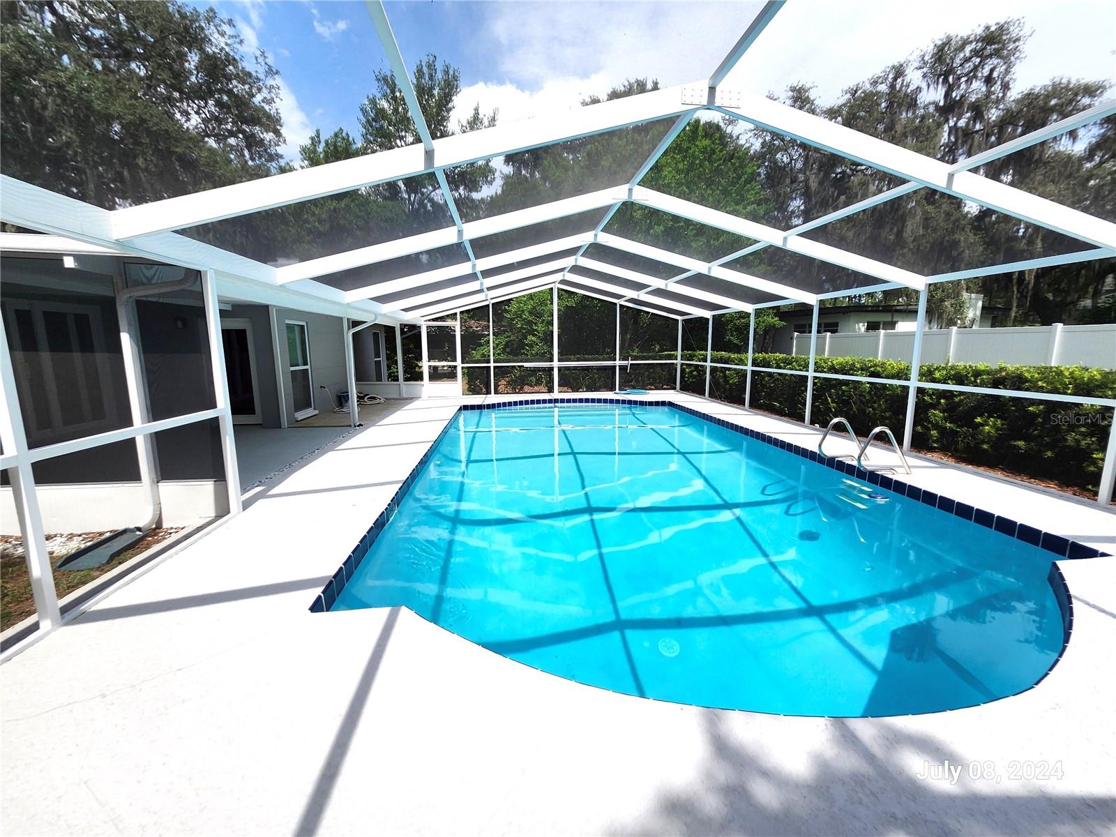 TEMPLE TERRACE ESTATES - Residential