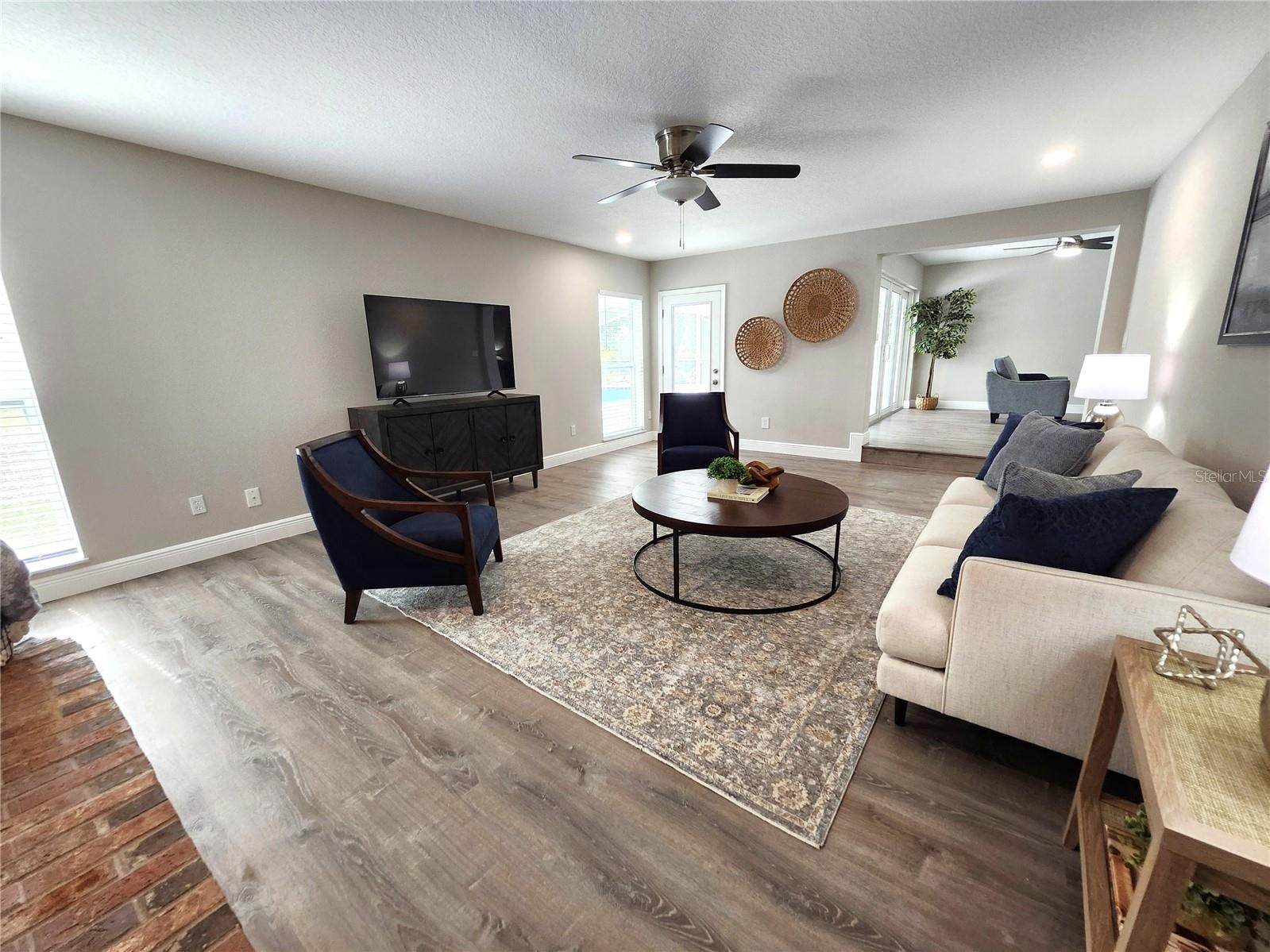 TEMPLE TERRACE ESTATES - Residential