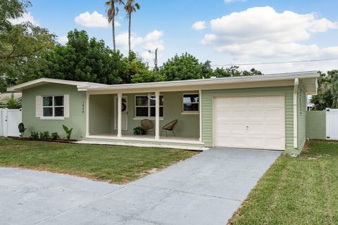 Photo of 1448 Lemon Street, Clearwater, FL 33756 (MLS # TB8424208) Photo of 1448 Lemon Street, Clearwater, FL 33756 (MLS # TB8424208)