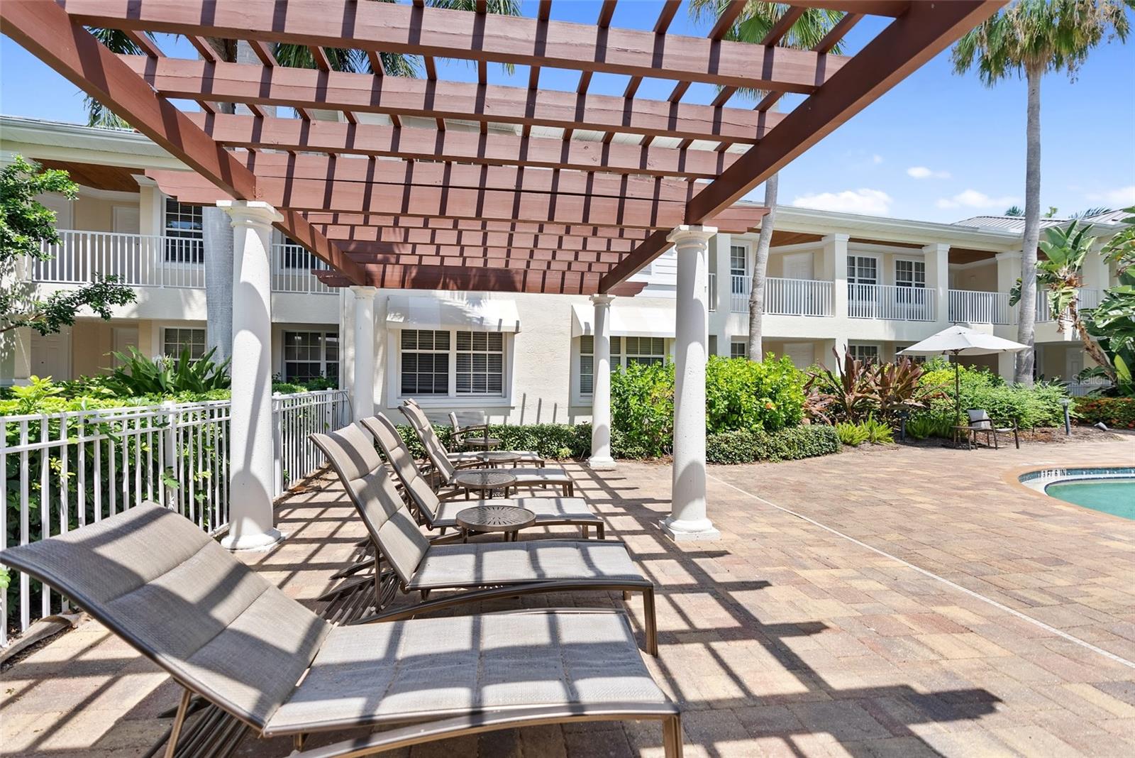 BOLLETTIERI RESORT VILLAS IX - Residential