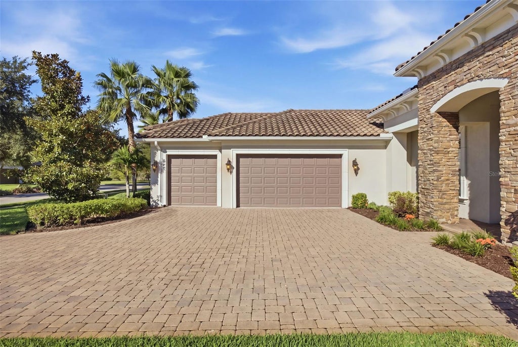 Photo of 17309 Ladera Estates Boulevard, Lutz, FL 33548 (MLS # TB8545311)