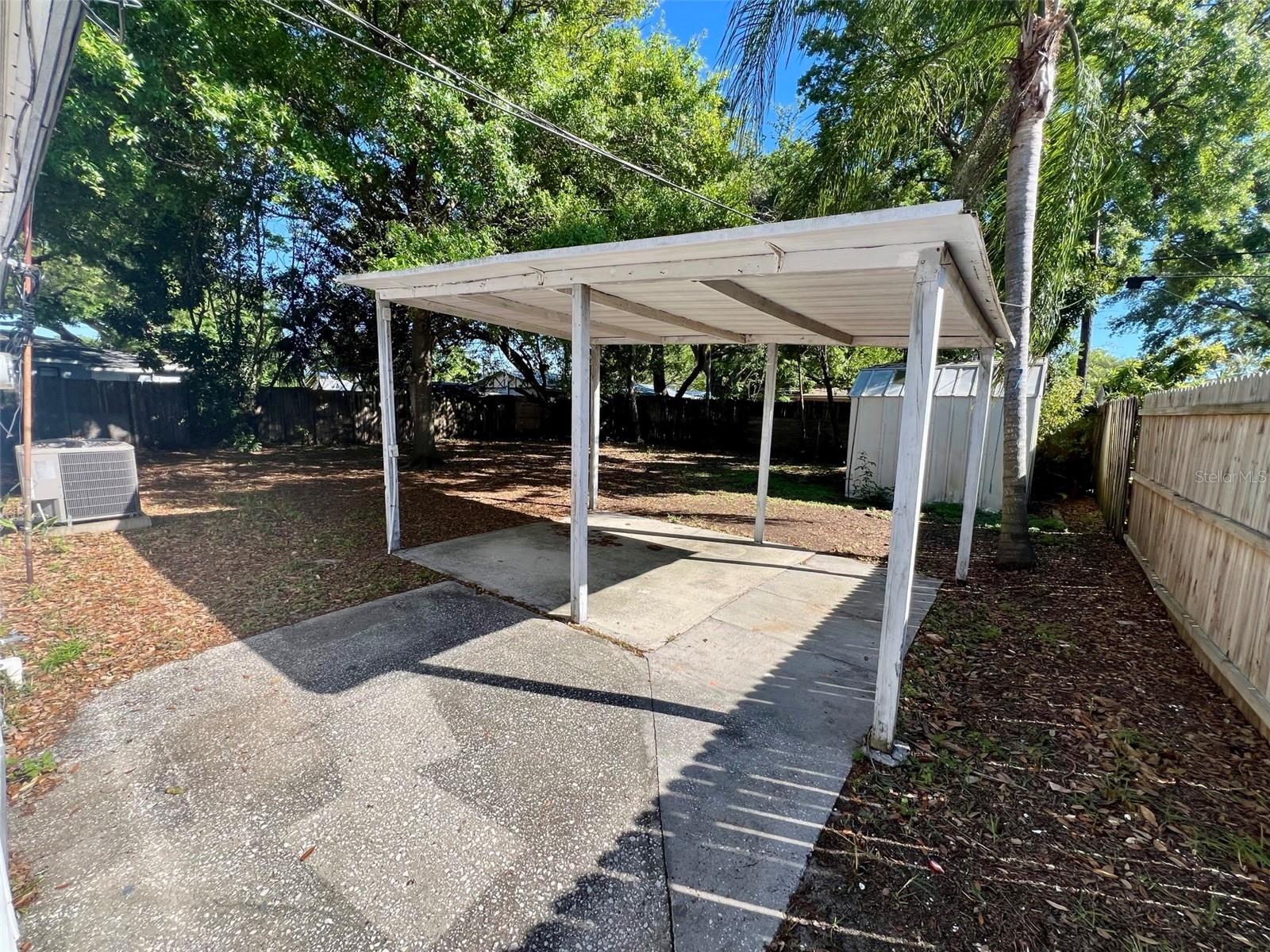 FAIRLAWN PARK MANOR - Residential Lease