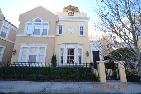 Property photo of 2405 Victoria Gardens Lane 2405, Tampa, FL 33609