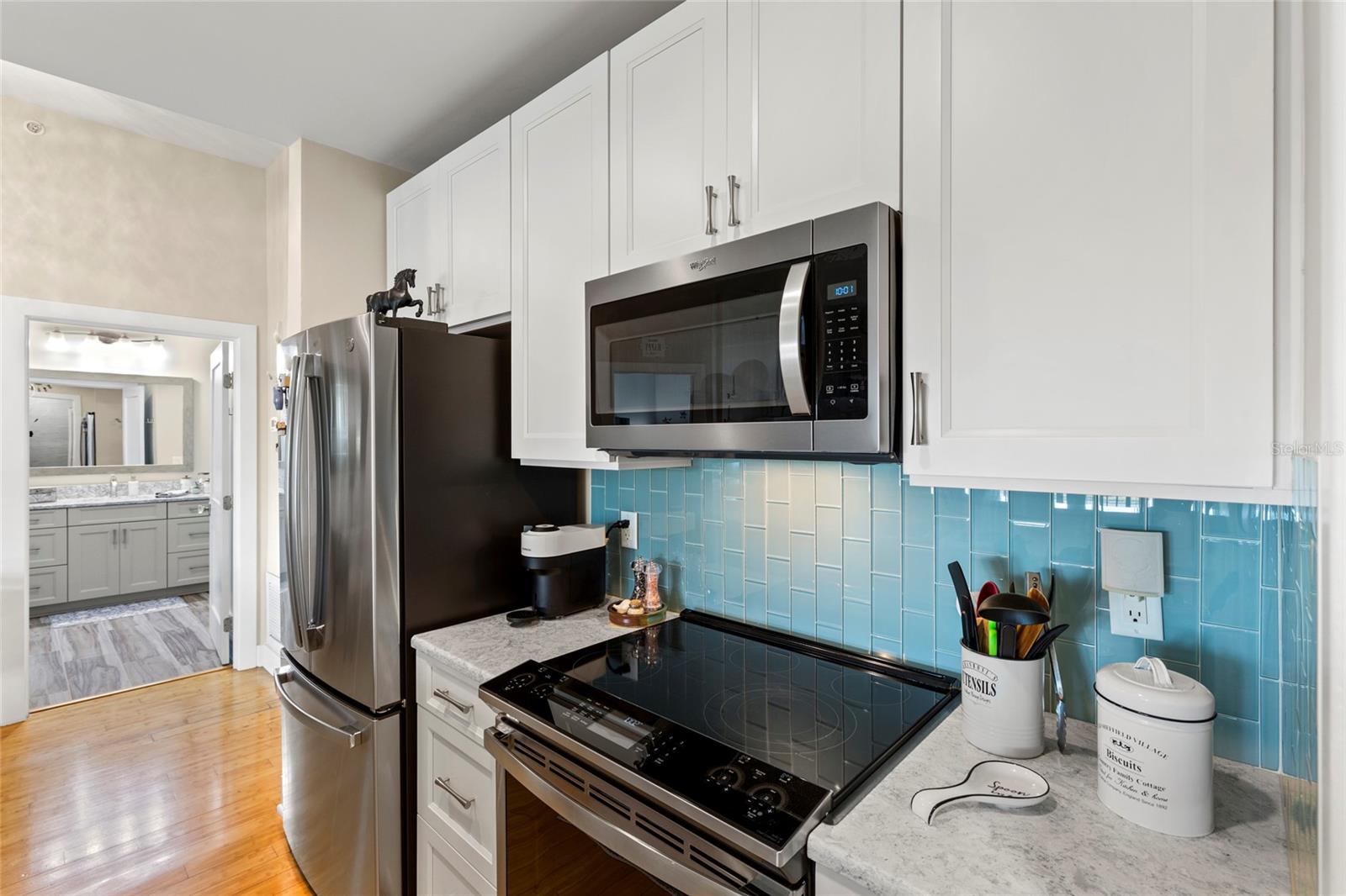 1010 CENTRAL CONDO - Residential