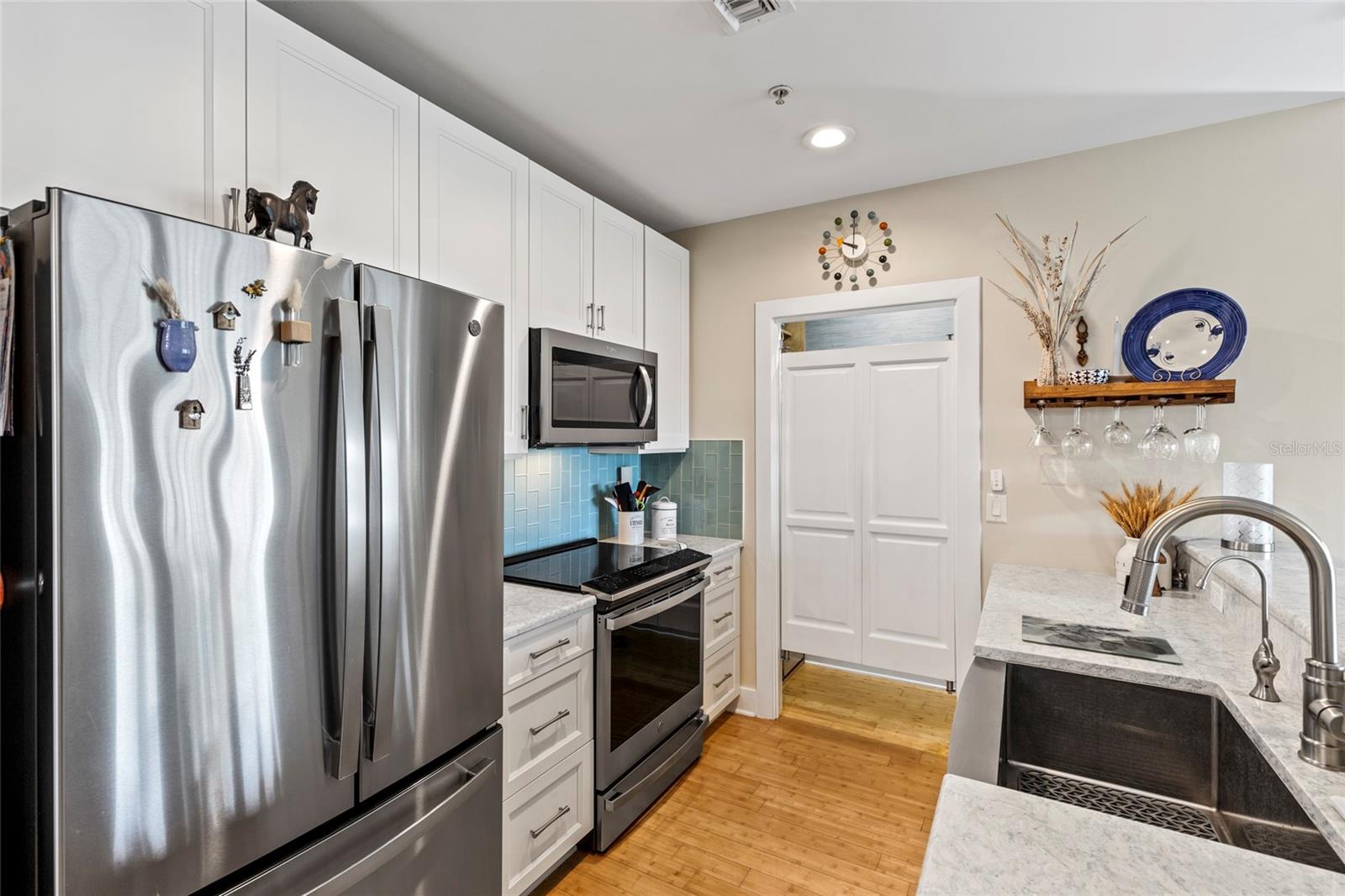 1010 CENTRAL CONDO - Residential