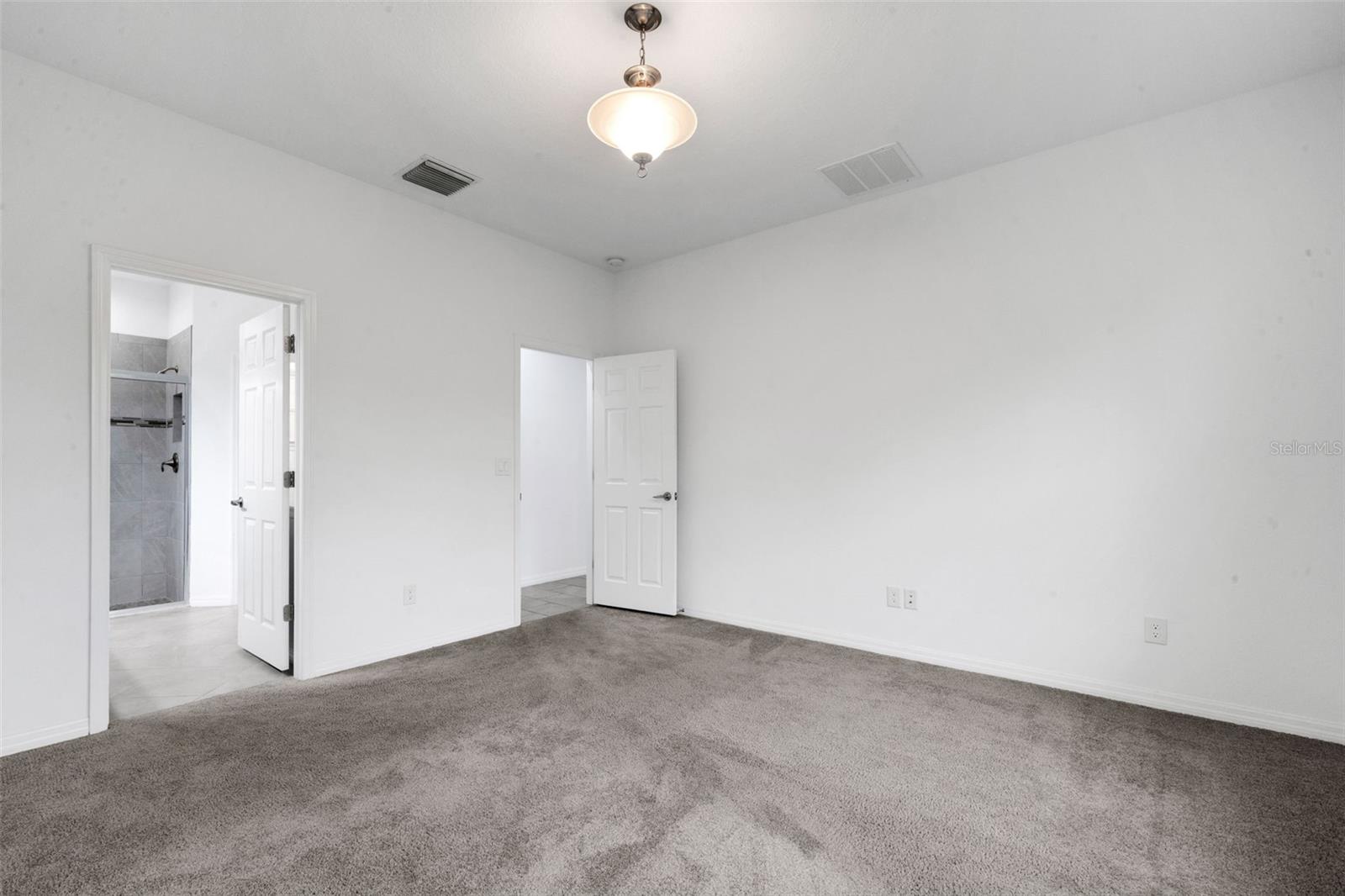 VISTA LKS/BAILEYS BLUFF - Residential