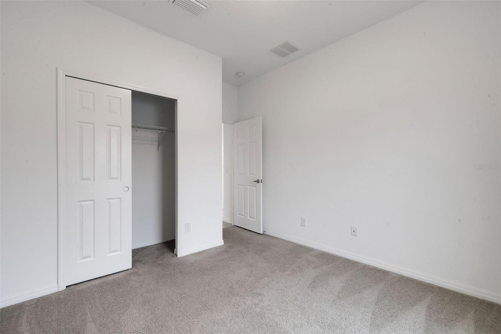 VISTA LKS/BAILEYS BLUFF - Residential