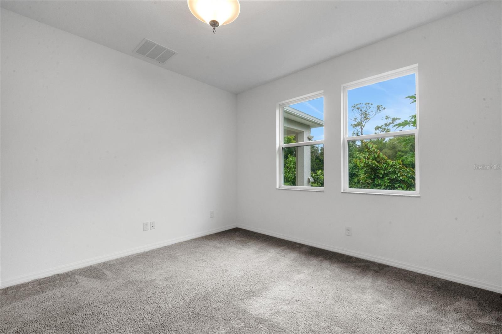VISTA LKS/BAILEYS BLUFF - Residential
