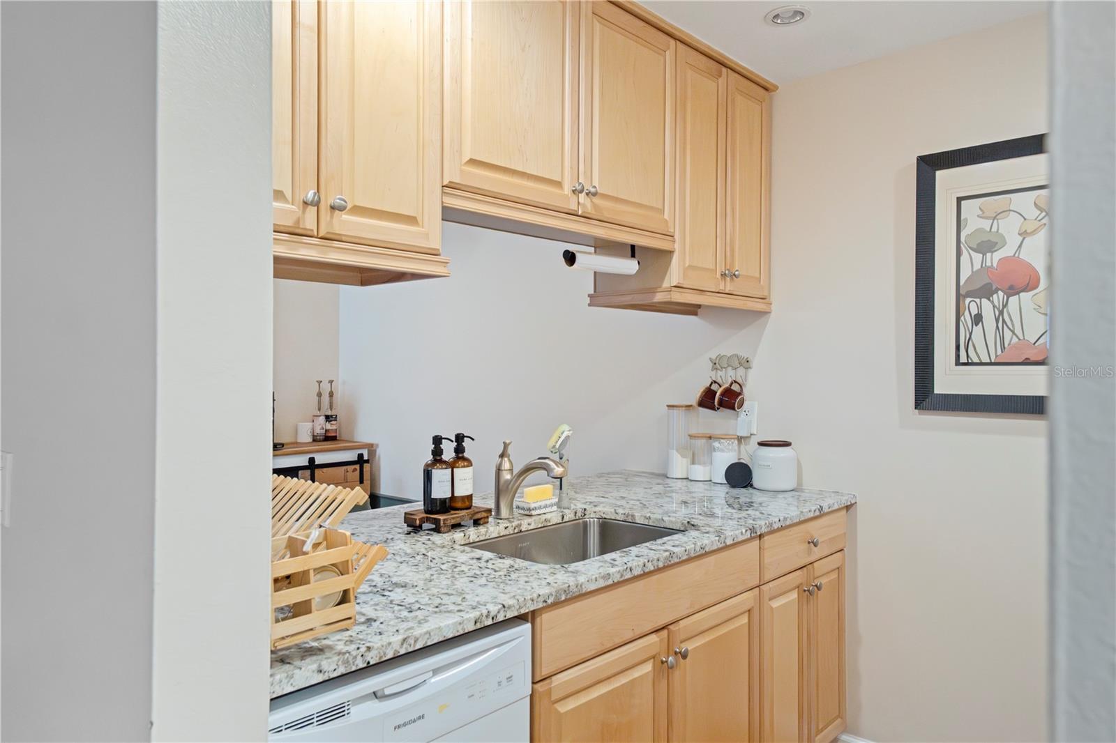 3269 BENEVA ROAD 102