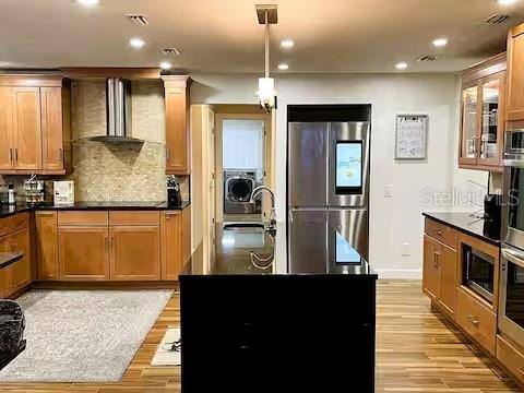 ROBINWOODS - Residential Lease