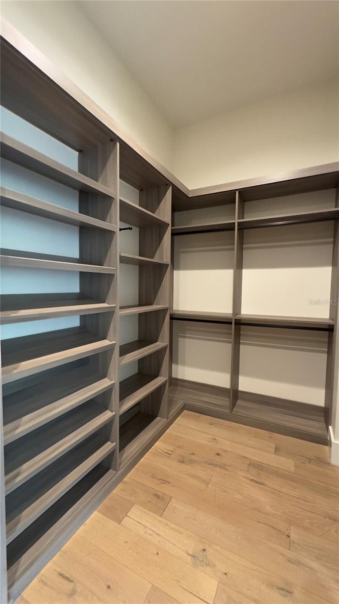 BELLA COLLINA - Residential