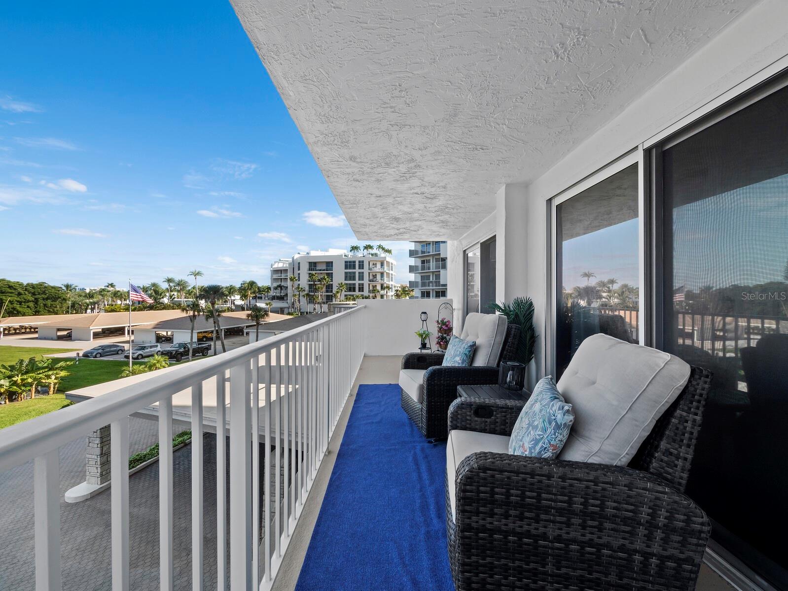 ISLANDER CLUB OF LONGBOAT - Residential