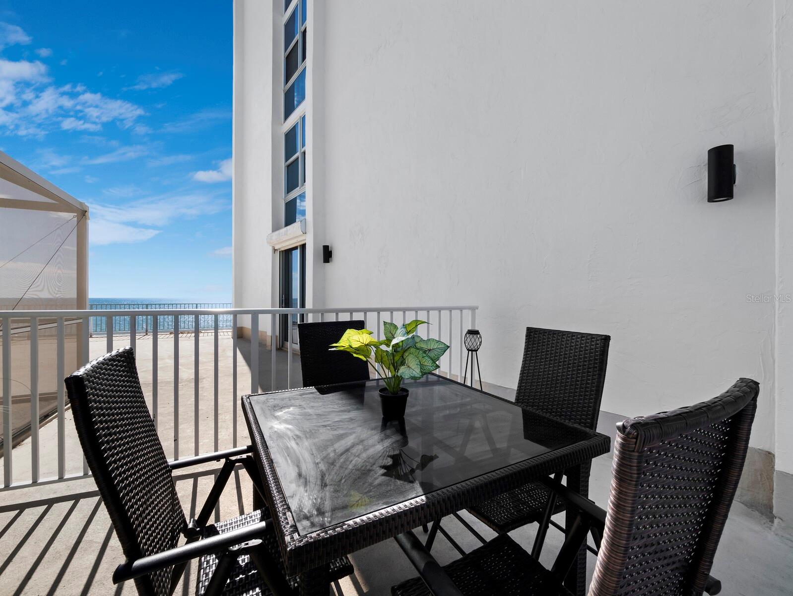 ISLANDER CLUB OF LONGBOAT - Residential