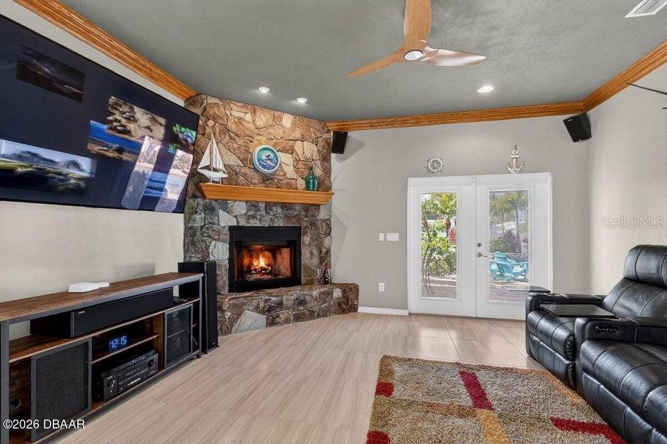 ORMOND BEACH PARK - Residential