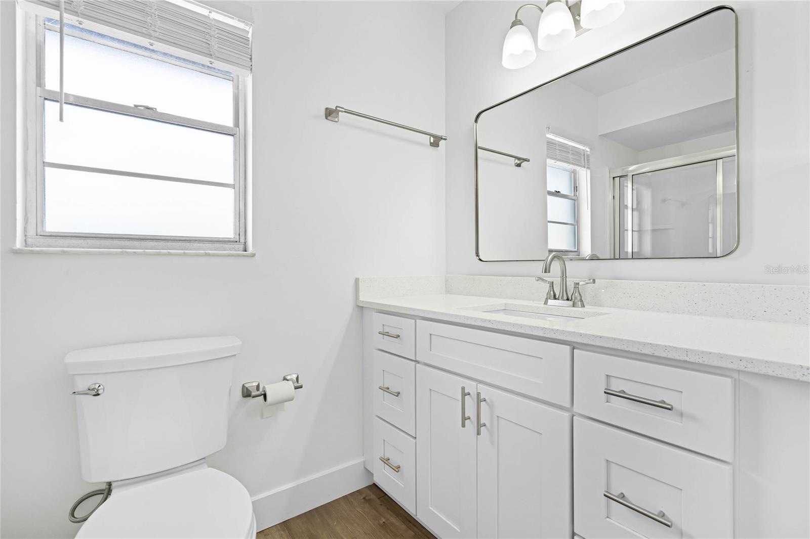 WINDTREE GARDENS CONDO PH 04 - Residential Lease