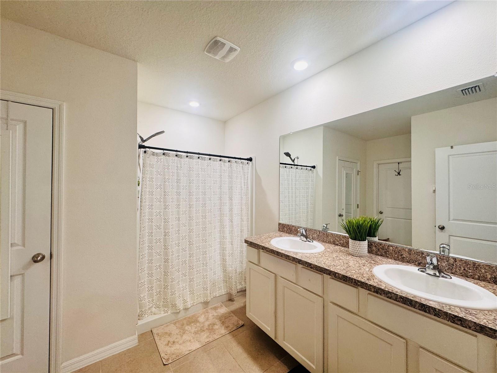 BROOKER RDG - Residential