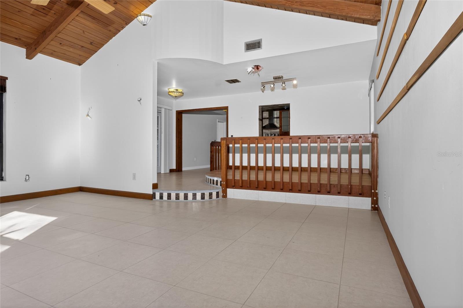 TEMPLE TERRACE - Residential