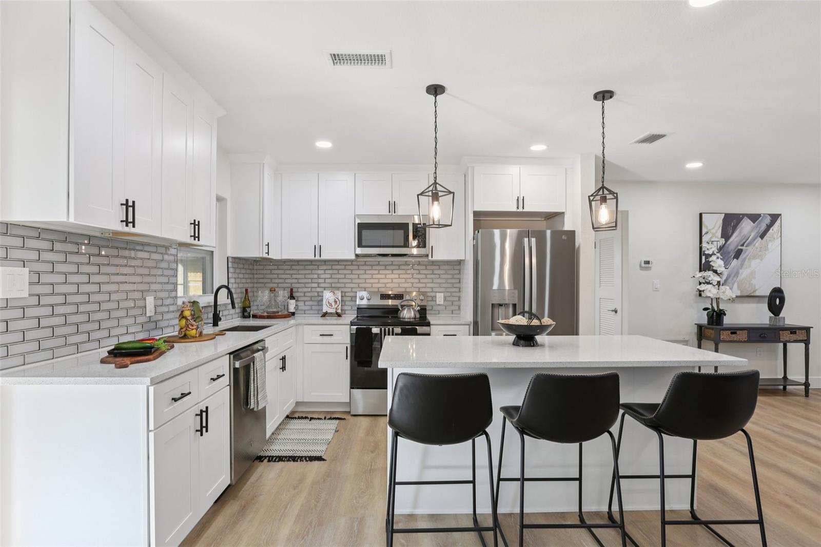 SHERWOOD FOREST SUB - Residential