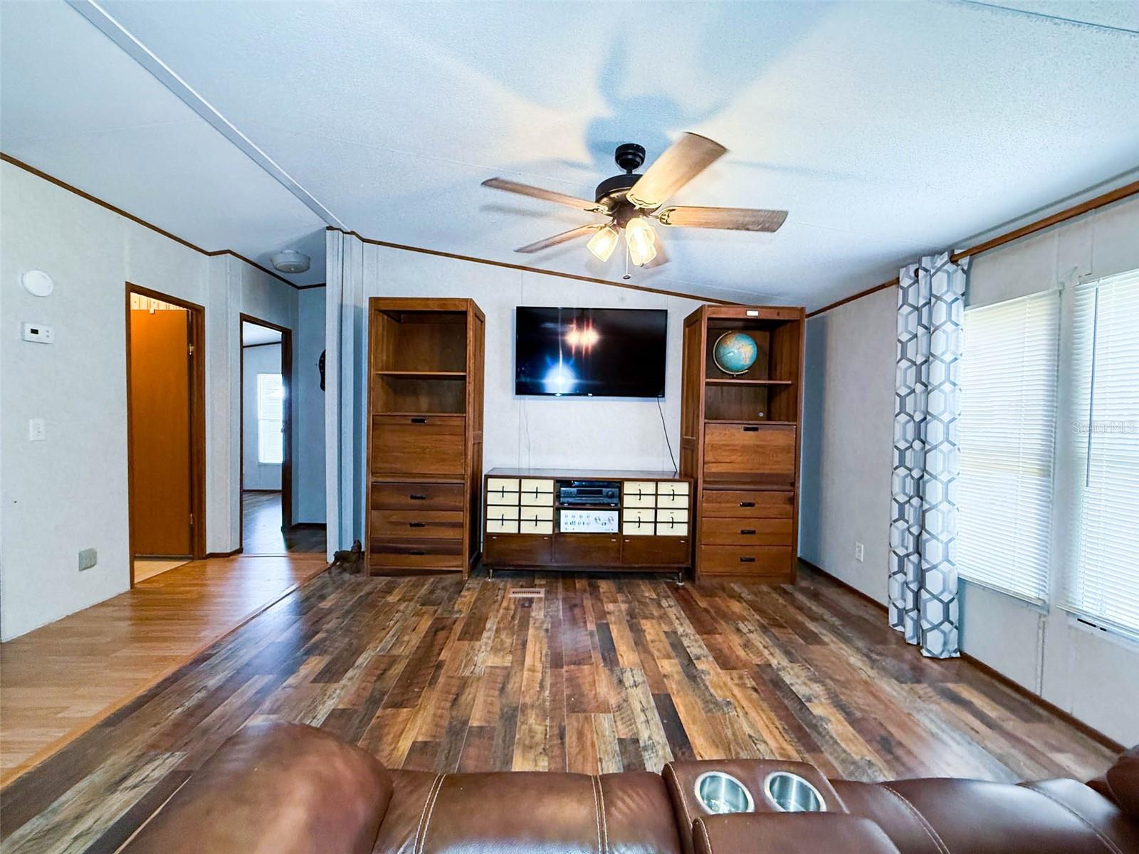 ST JOHNS RIVERSIDE ESTATES RIVEROAKS SEC 1ST ADD - Residential