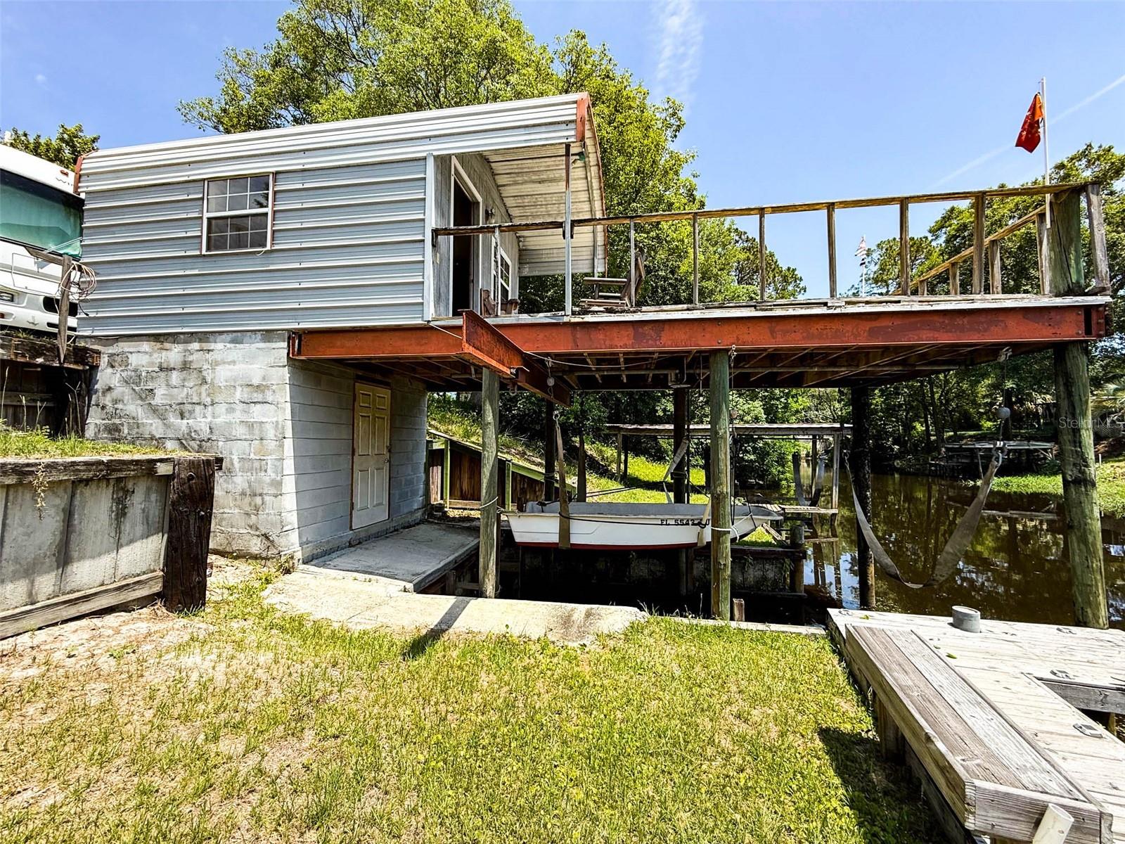 ST JOHNS RIVERSIDE ESTATES RIVEROAKS SEC 1ST ADD - Residential