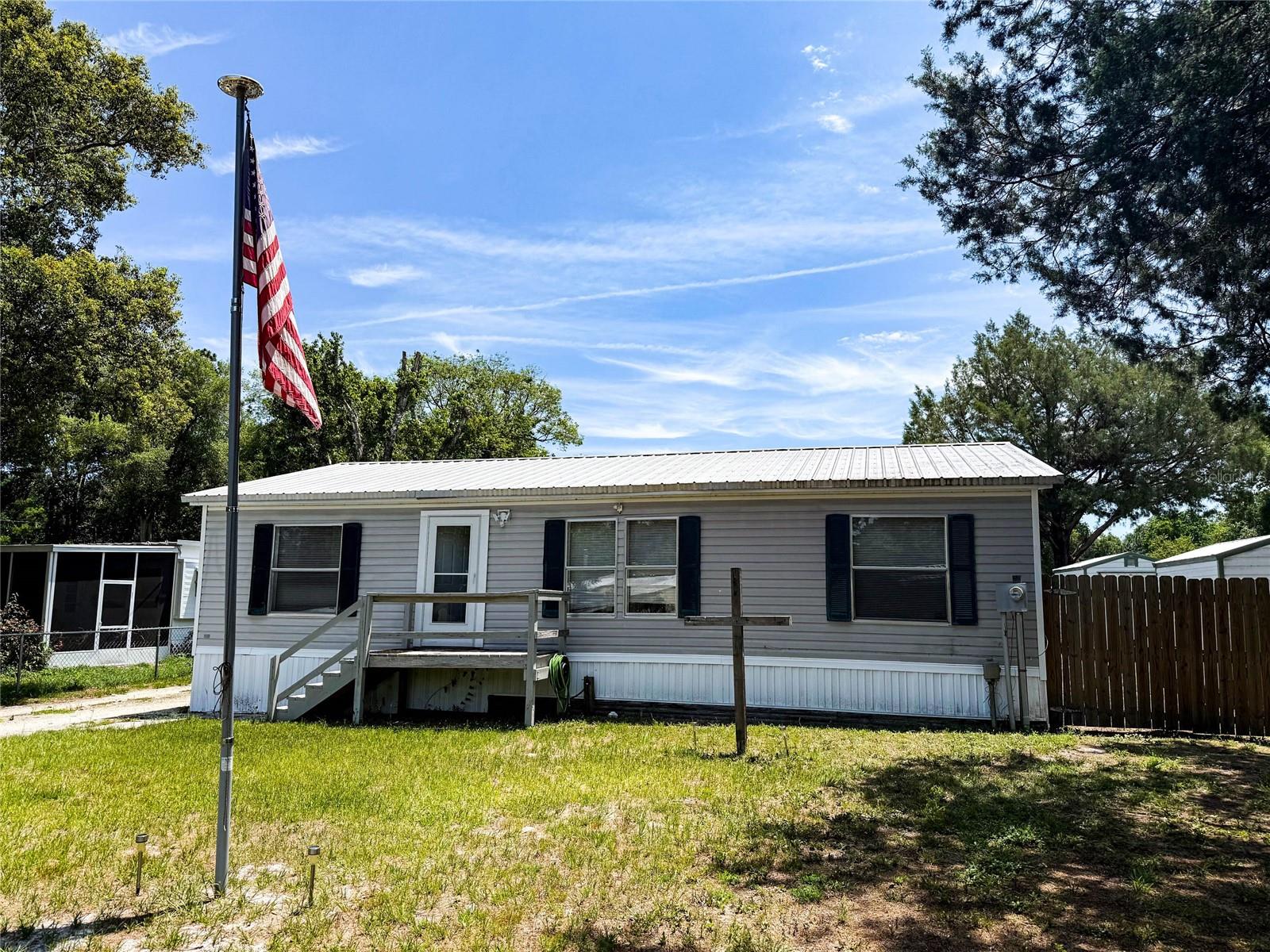 ST JOHNS RIVERSIDE ESTATES RIVEROAKS SEC 1ST ADD - Residential