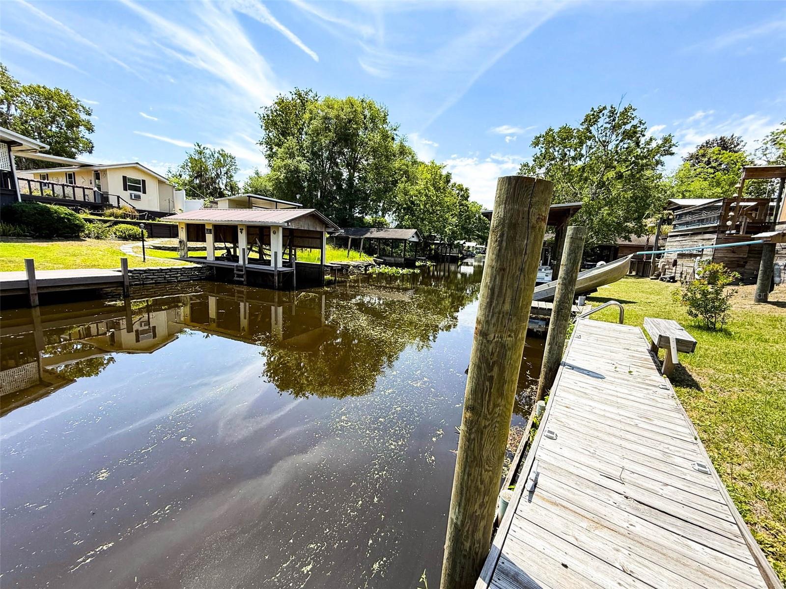 ST JOHNS RIVERSIDE ESTATES RIVEROAKS SEC 1ST ADD - Residential