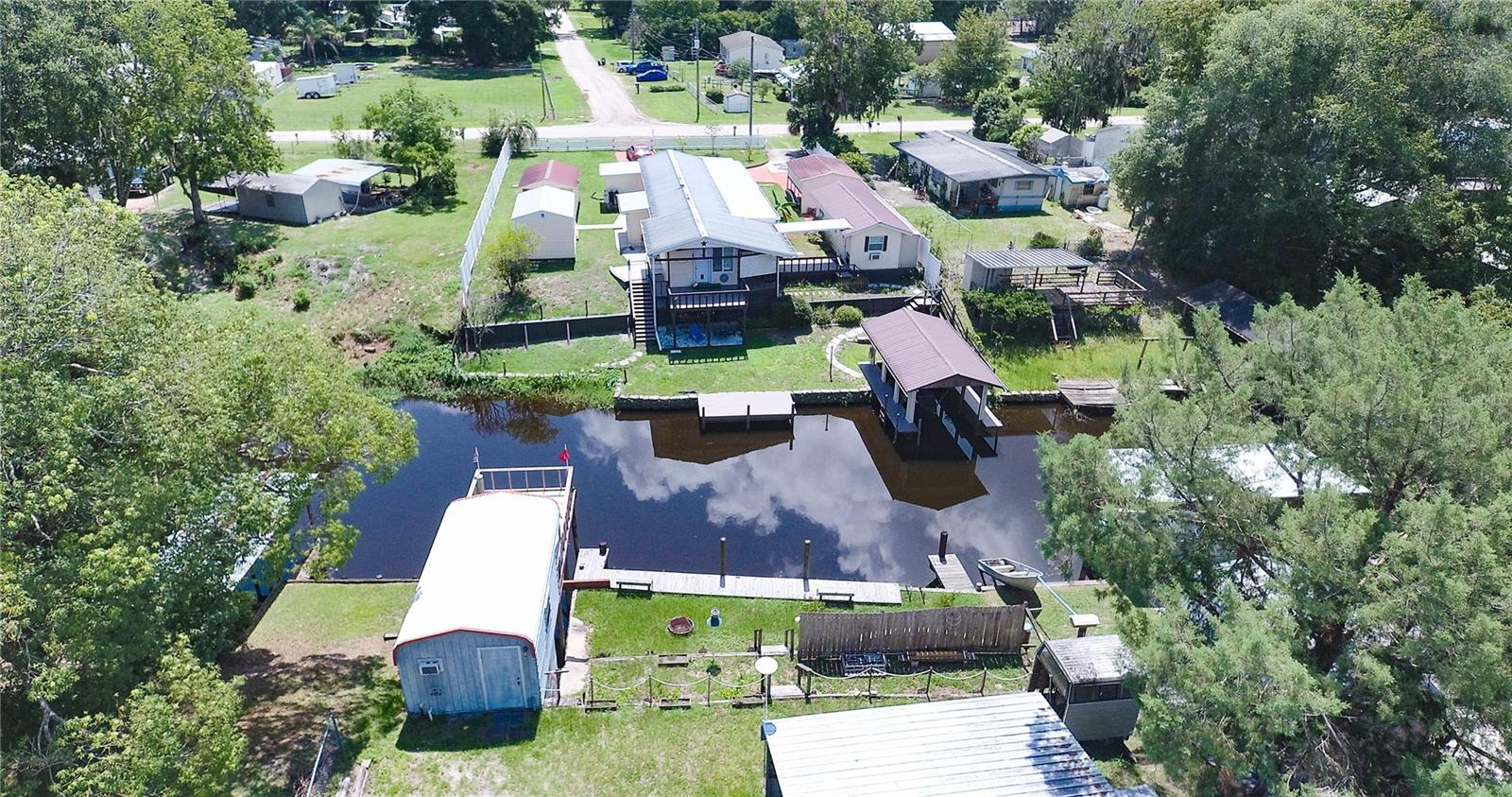 ST JOHNS RIVERSIDE ESTATES RIVEROAKS SEC 1ST ADD - Residential