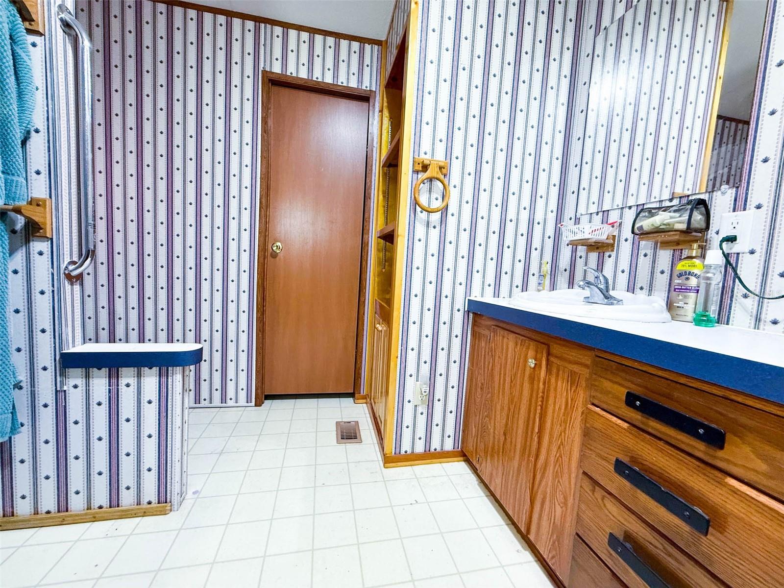 ST JOHNS RIVERSIDE ESTATES RIVEROAKS SEC 1ST ADD - Residential