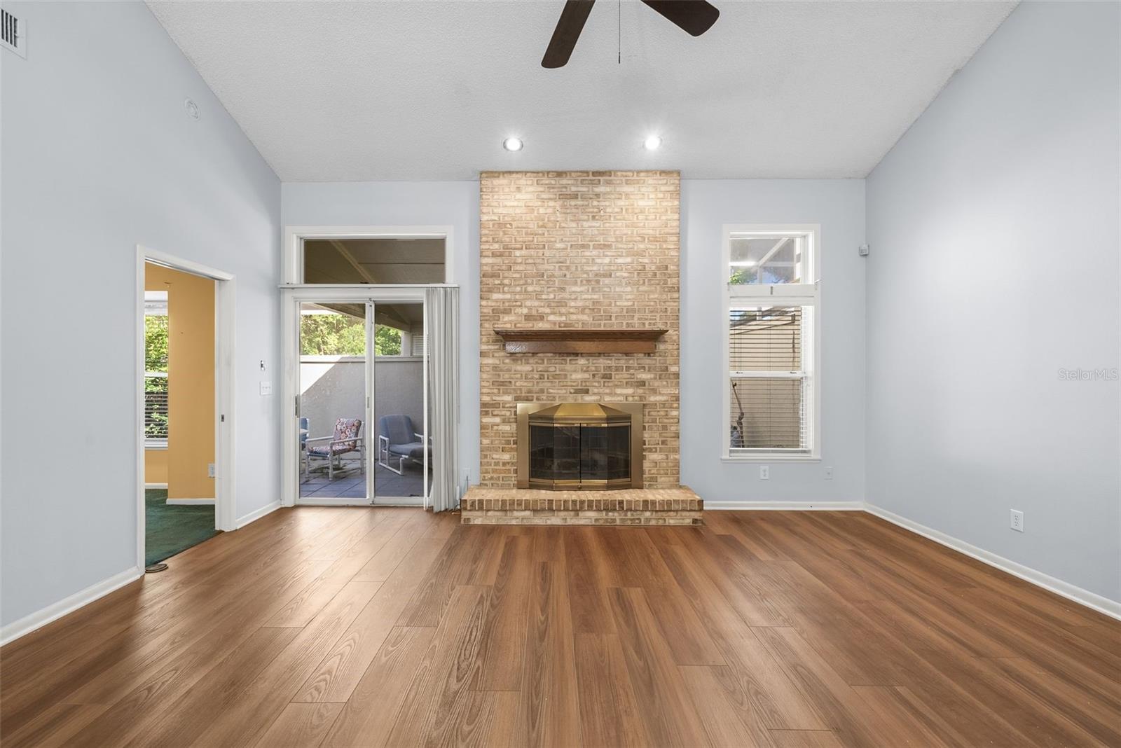 1767 SE 27TH LOOP