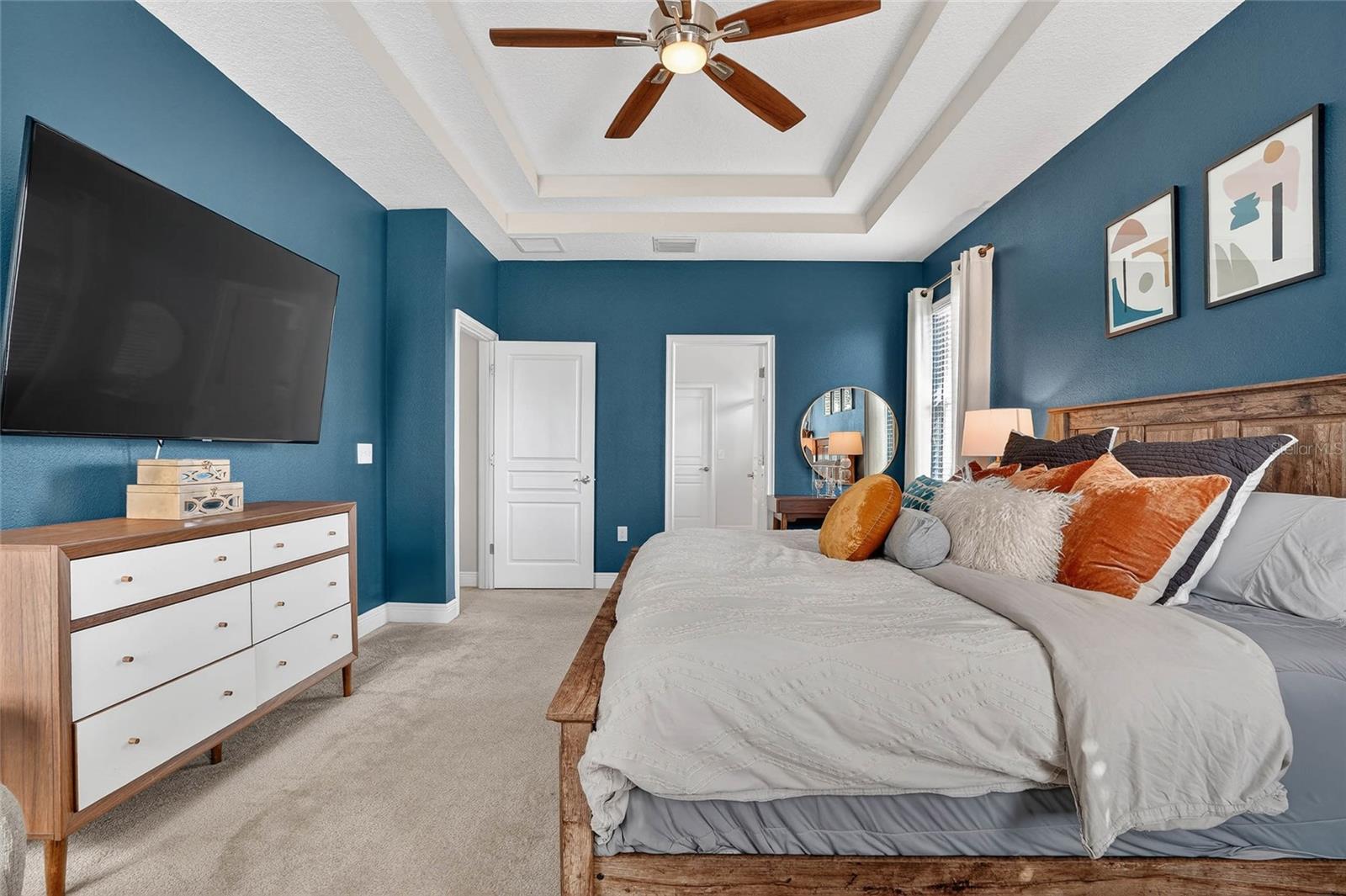 NORTH HYDE PARK - Residential