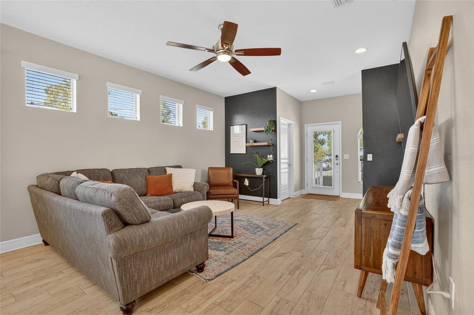 NORTH HYDE PARK - Residential