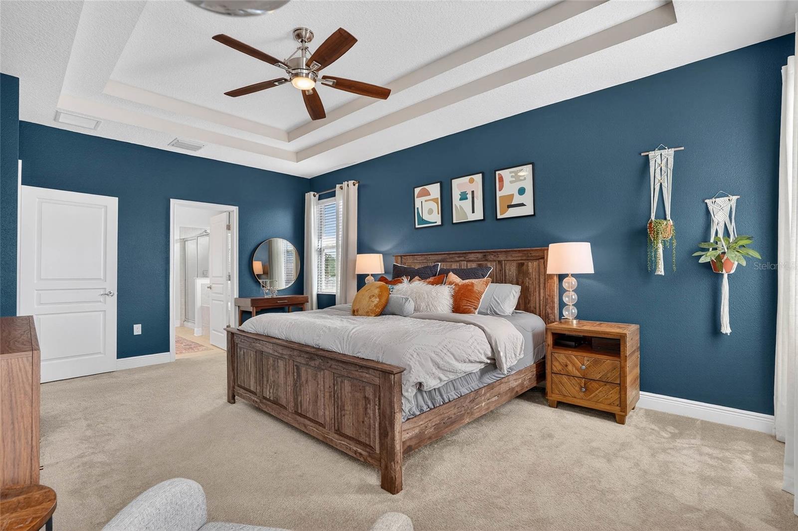 NORTH HYDE PARK - Residential