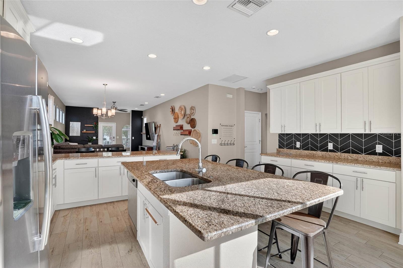 NORTH HYDE PARK - Residential