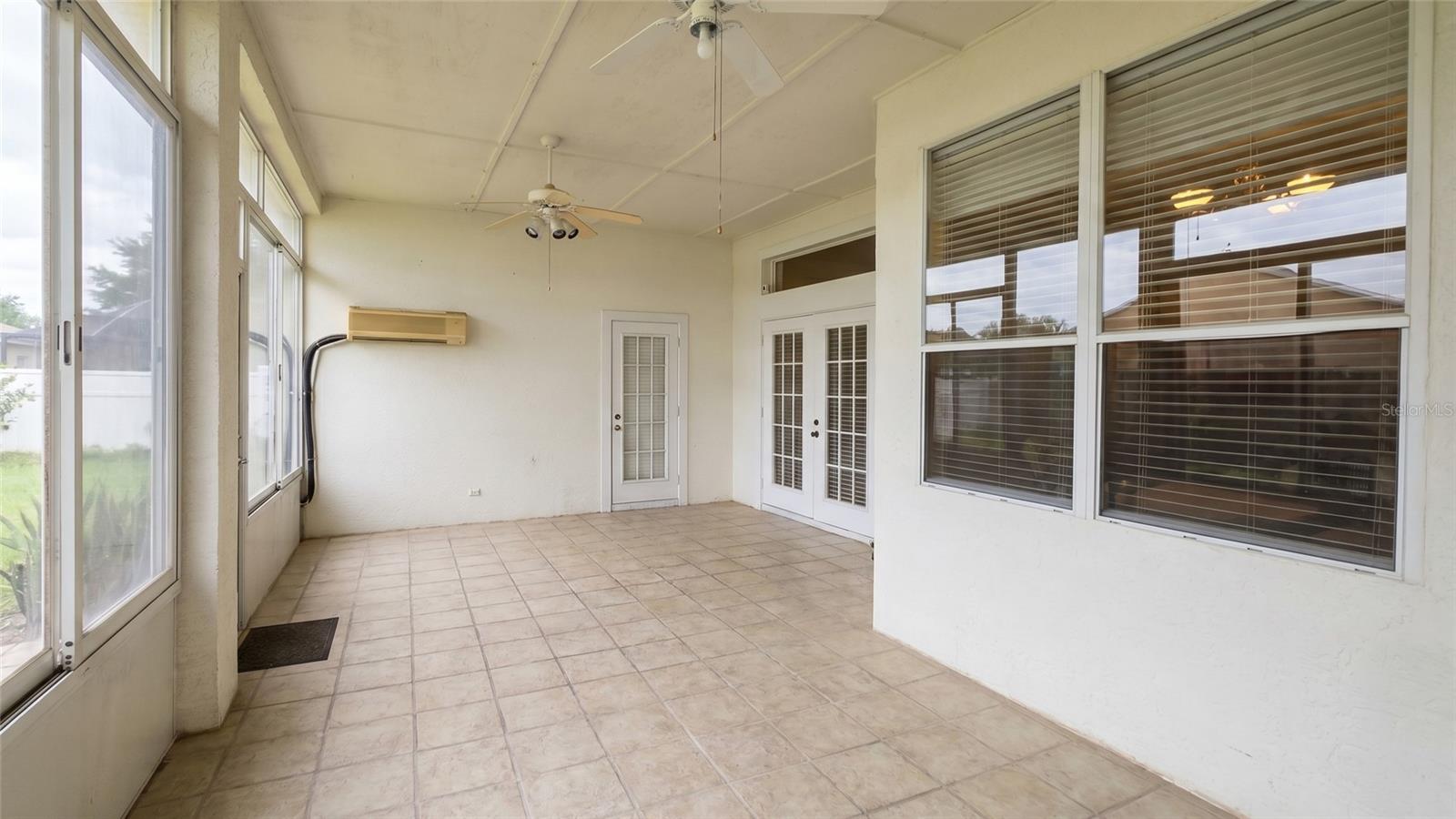 SOUTHCHASE - Residential